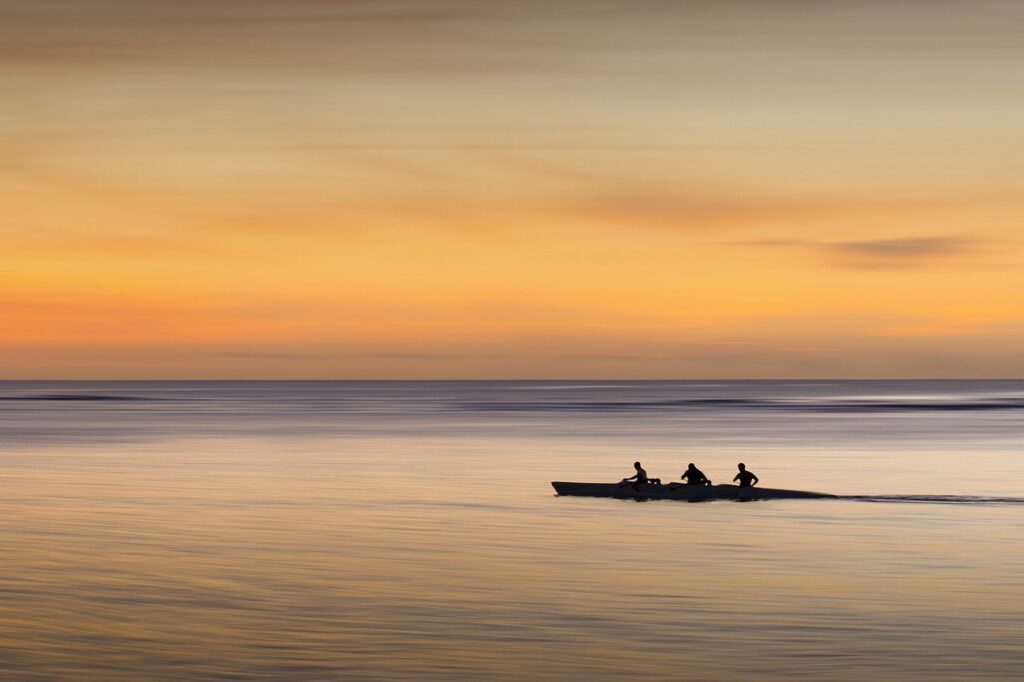 Lorem ipsum dolor sit amet, consectetur adipiscing elit. ocean, yacht, sunset-7302776.jpg